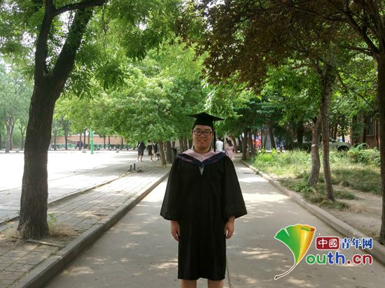 图为2014年毕业于河南牧业经济学院的马超。河南牧业经济学院团委 供图